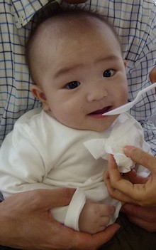 赤ちゃん出席でアトピー学校